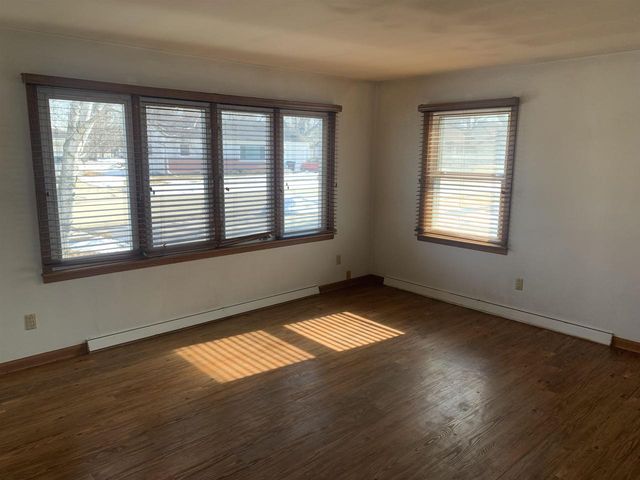 709 LEE AVENUE, Brillion, WI 54110