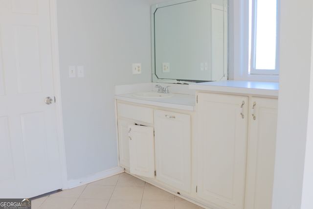 1605 Shackelford Road, Griffin, GA 30224