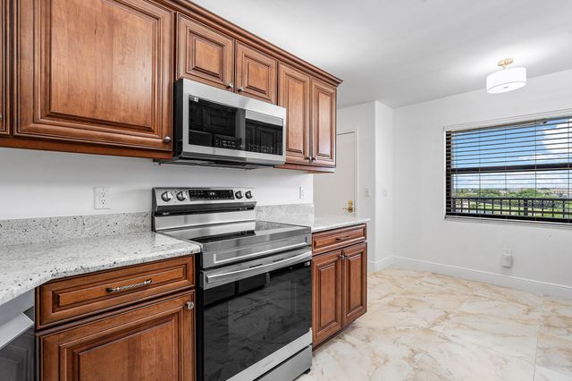 9260 SW 14th Street 2507, Boca Raton, FL 33428