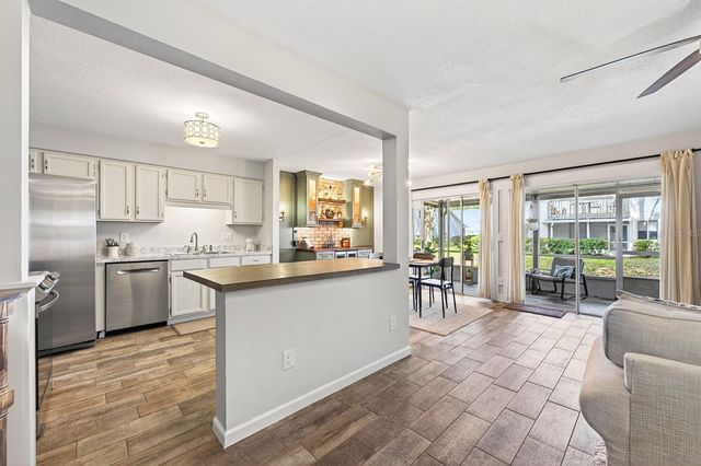 2412 TACK ROOM LANE 6, Orlando, FL 32812
