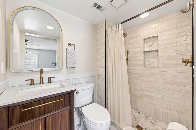 2412 TACK ROOM LANE 6, Orlando, FL 32812