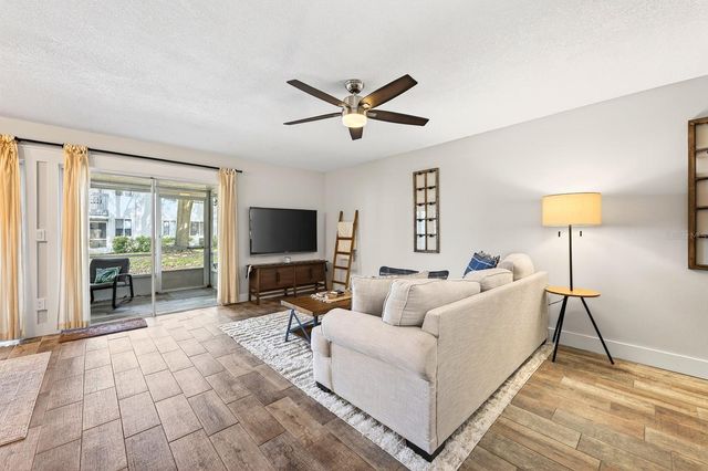 2412 TACK ROOM LANE 6, Orlando, FL 32812