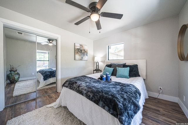 159 S Hackberry Avenue, New Braunfels, TX 78130