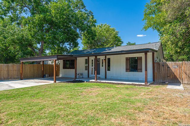 159 S Hackberry Avenue, New Braunfels, TX 78130