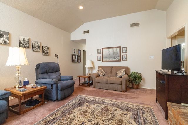 10053 Regent Row Street, Benbrook, TX 76126