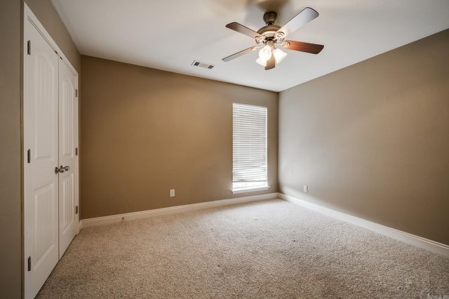 5609 Aviator Drive, Jacksonville, AR 72076