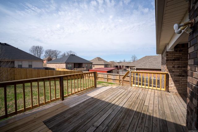 5609 Aviator Drive, Jacksonville, AR 72076