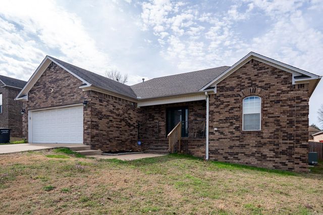 5609 Aviator Drive, Jacksonville, AR 72076