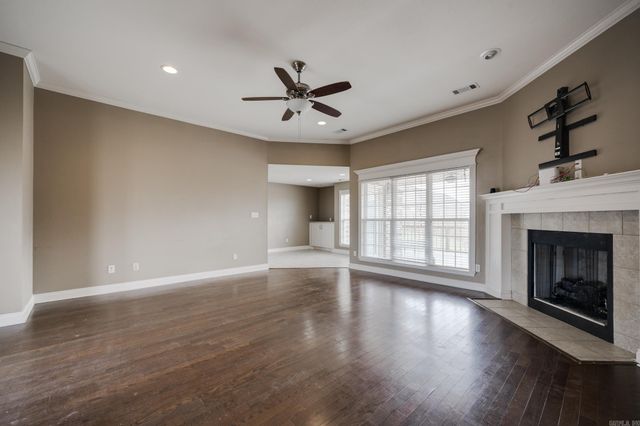 5609 Aviator Drive, Jacksonville, AR 72076