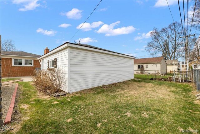 9364 Colorado Street, Livonia, MI 48150