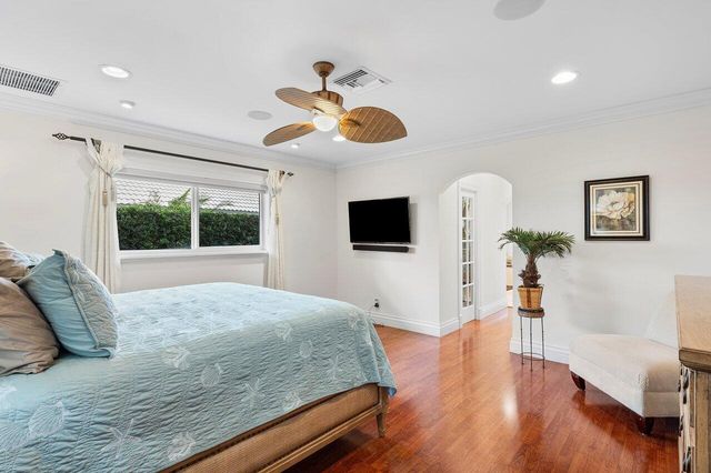 981 SW Hickory Terrace, Boca Raton, FL 33486