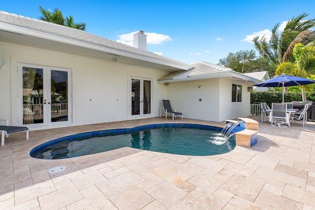 981 SW Hickory Terrace, Boca Raton, FL 33486