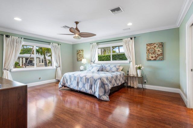 981 SW Hickory Terrace, Boca Raton, FL 33486