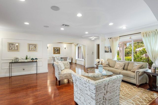 981 SW Hickory Terrace, Boca Raton, FL 33486