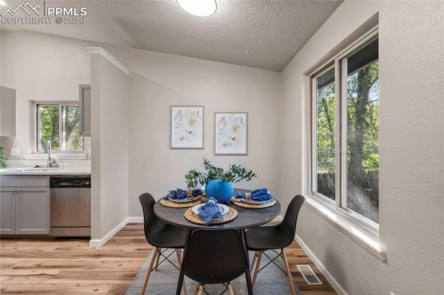 225 W Navajo Street, Colorado Springs, CO 80905