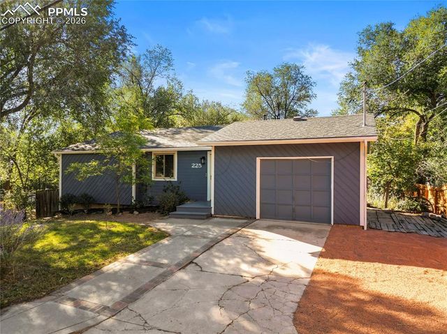 225 W Navajo Street, Colorado Springs, CO 80905