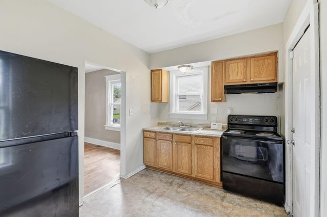 339 Wrexham Avenue, Columbus, OH 43223
