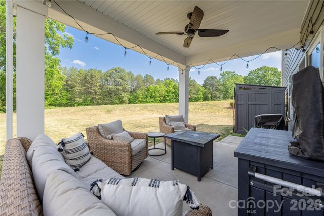 120 Welcombe Street, Mooresville, NC 28115