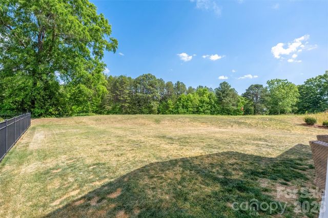 120 Welcombe Street, Mooresville, NC 28115