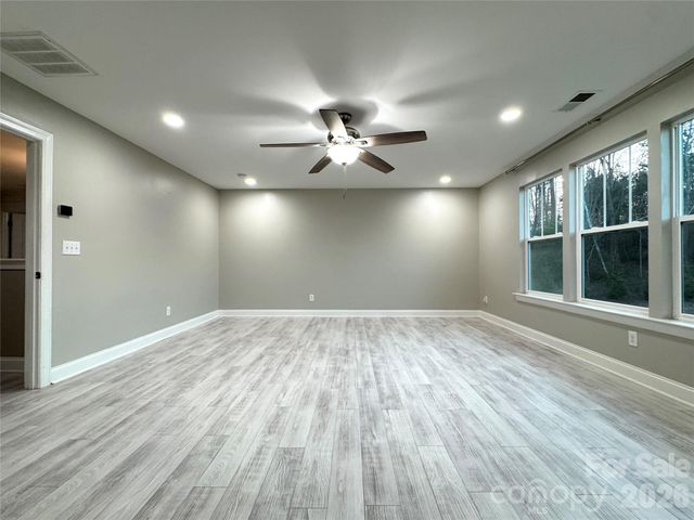 4243 Island Fox Lane, Denver, NC 28037