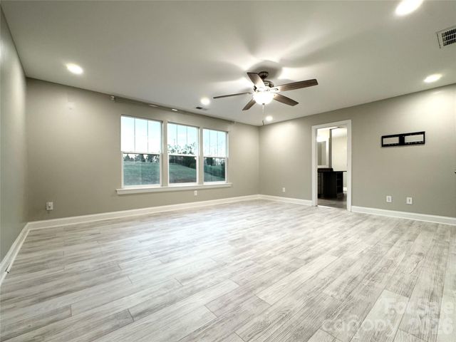 4243 Island Fox Lane, Denver, NC 28037