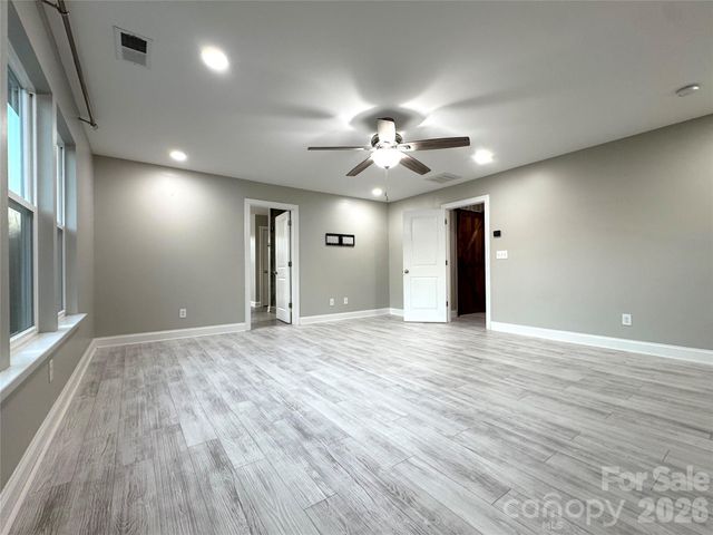 4243 Island Fox Lane, Denver, NC 28037