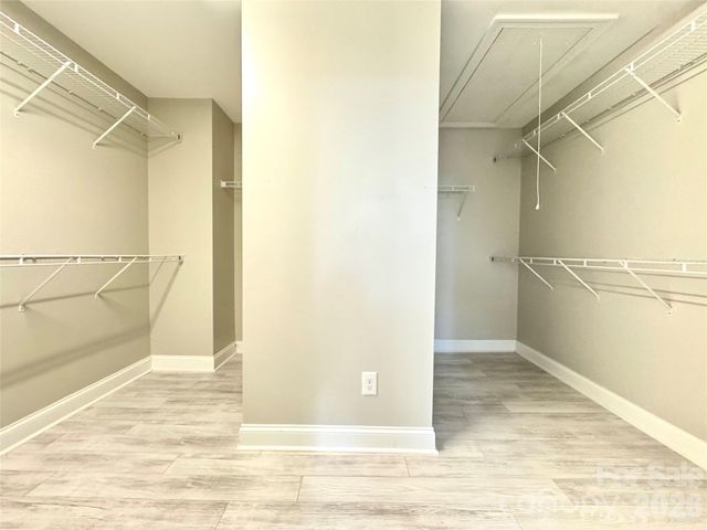 4243 Island Fox Lane, Denver, NC 28037