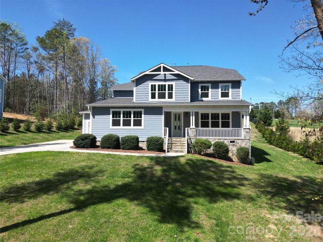 4243 Island Fox Lane, Denver, NC 28037
