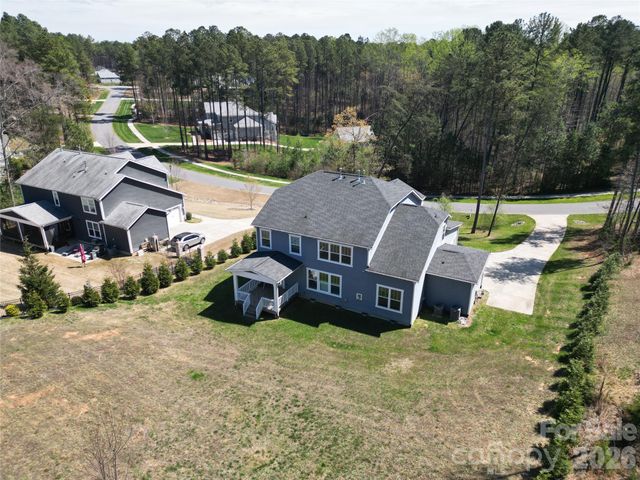 4243 Island Fox Lane, Denver, NC 28037