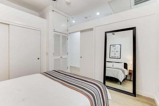 507 Sabine ST 303, Austin, TX 78701