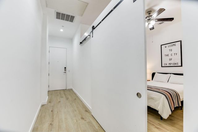 507 Sabine ST 303, Austin, TX 78701