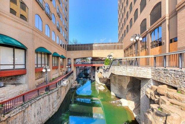 507 Sabine ST 303, Austin, TX 78701