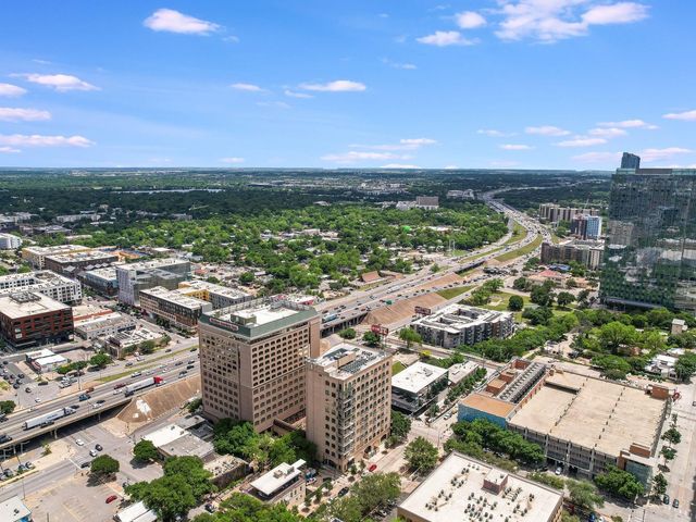 507 Sabine ST 303, Austin, TX 78701