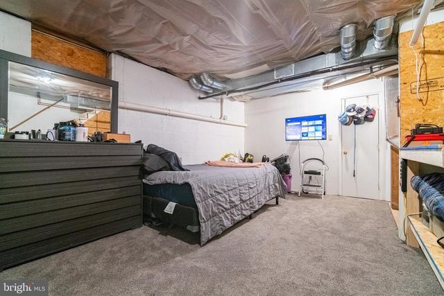 3133 LONG MEADOW DR, Dover, PA 17315