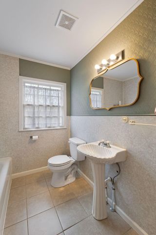 125 S 12th Ave., Hattiesburg, MS 39401