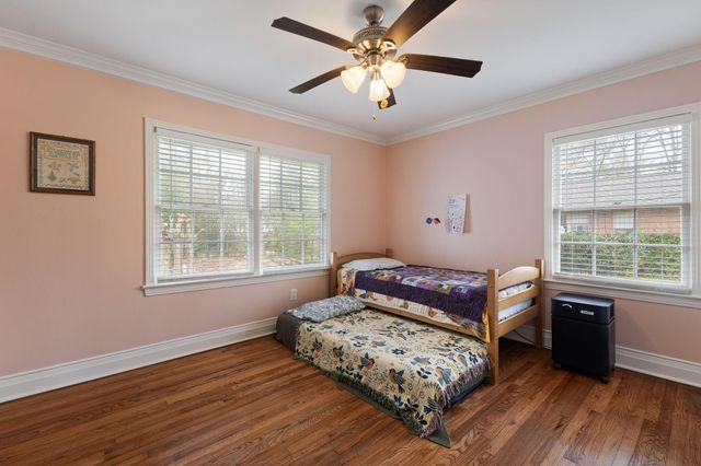 125 S 12th Ave., Hattiesburg, MS 39401