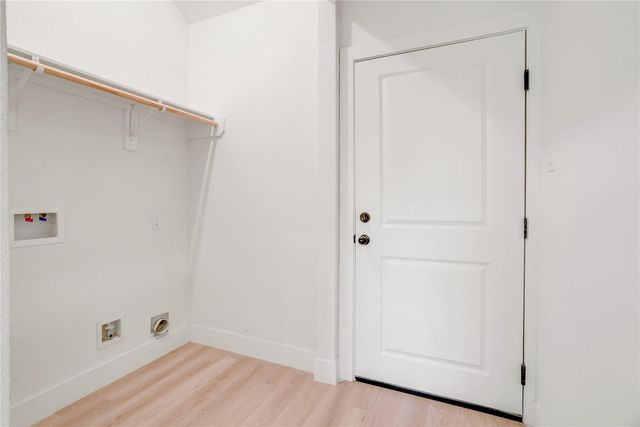 10518 Ashville Drive, Houston, TX 77051