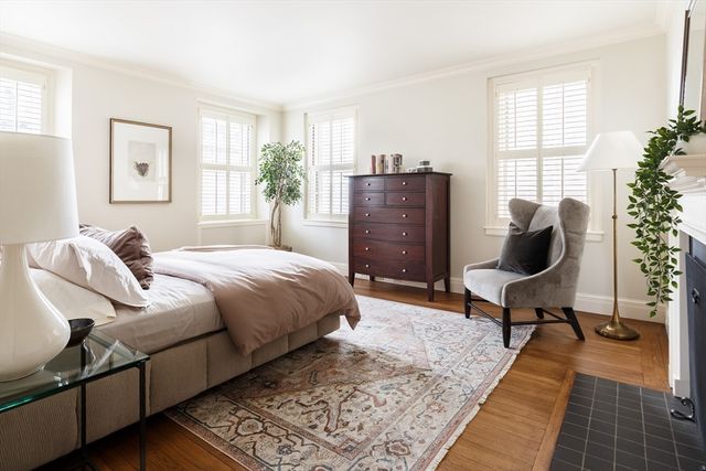 172 Beacon Street 4, Boston, MA 02116