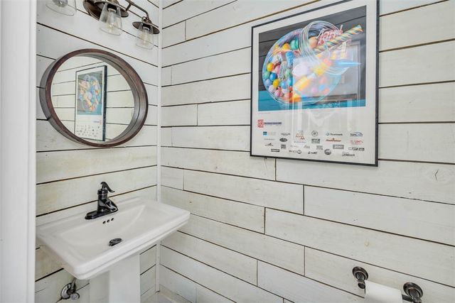 302 Wormslow Court, St Simons Island, GA 31522