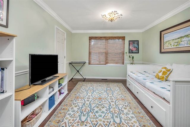 302 Wormslow Court, St Simons Island, GA 31522