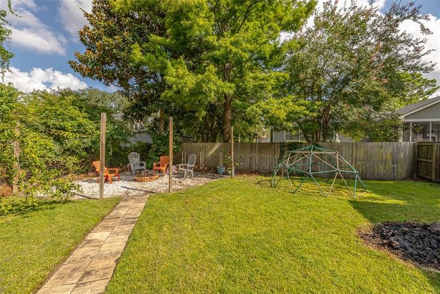 302 Wormslow Court, St Simons Island, GA 31522