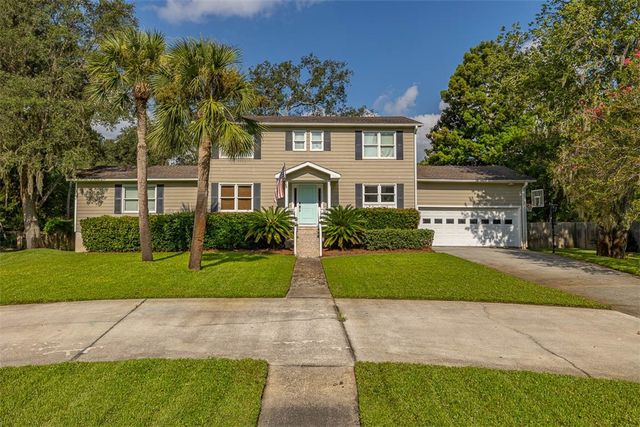 302 Wormslow Court, St Simons Island, GA 31522