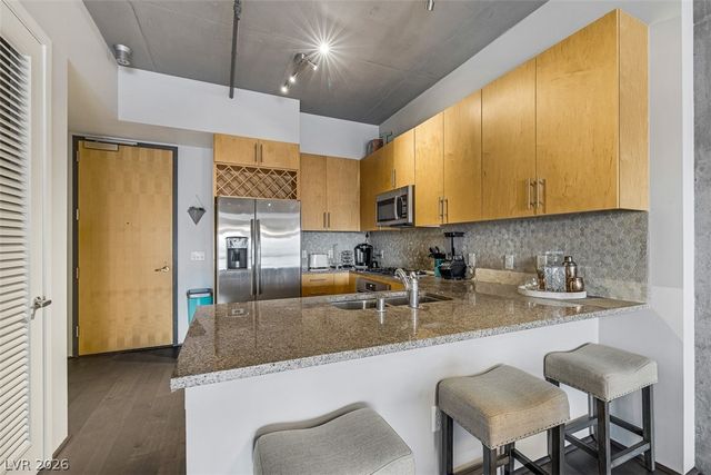 353 East Bonneville Avenue 555, Las Vegas, NV 89101