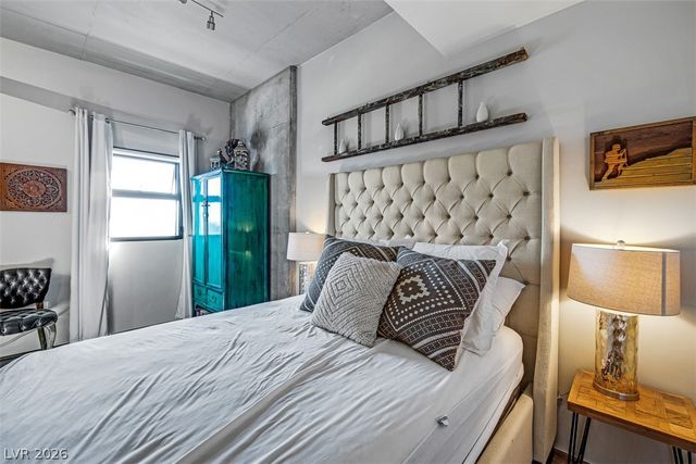 353 East Bonneville Avenue 555, Las Vegas, NV 89101