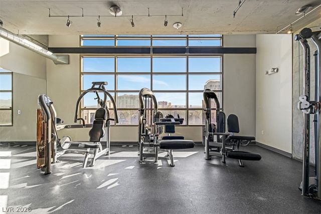 353 East Bonneville Avenue 555, Las Vegas, NV 89101