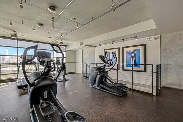 353 East Bonneville Avenue 555, Las Vegas, NV 89101