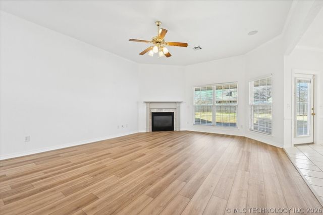 14101 E 87th Street N, Owasso, OK 74055