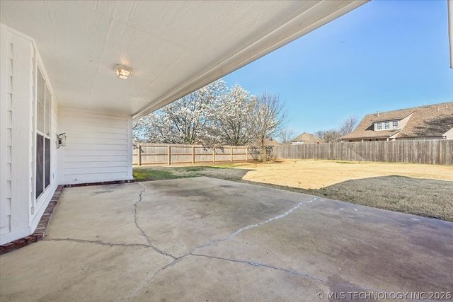14101 E 87th Street N, Owasso, OK 74055