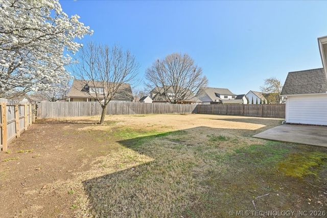 14101 E 87th Street N, Owasso, OK 74055