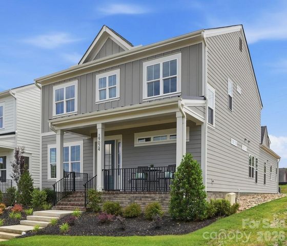 19024 Newburg Hill Road, Davidson, NC 28036